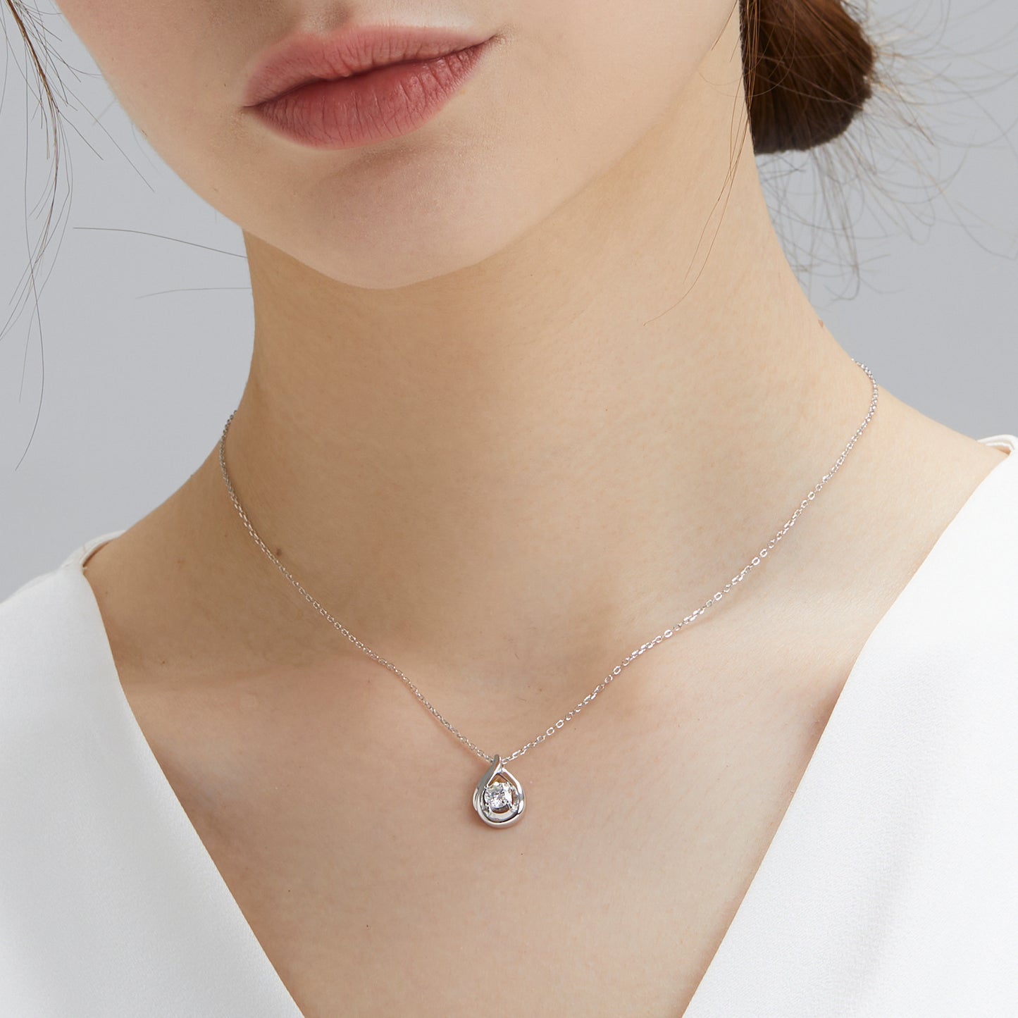 Water Drop VVS1 Moissanite Pendant Necklace